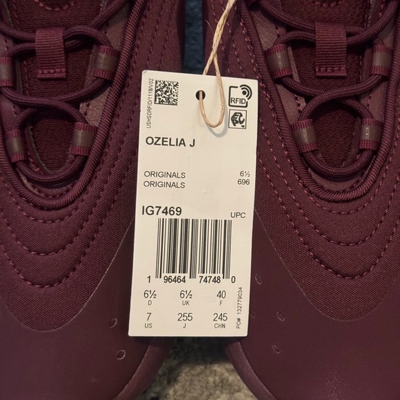 Adidas Original women’s Ozelia - Picture 4 of 10